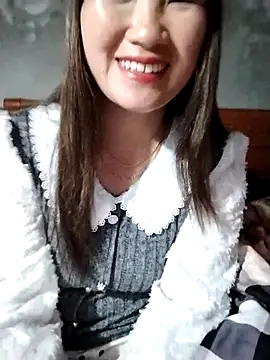 Snapshot of emini-xx chatting on 02.18.26 emini-xx online show from 02.18.26