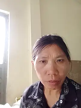 bella-la online show from 11.14.25