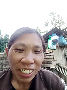 bella-la online show from 11.15.25