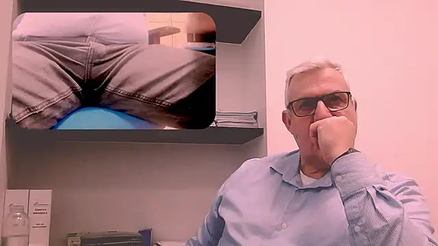 Snapshot of Diegoriv71 chatting on 02.13.26 Diegoriv71 online show from 02.13.26