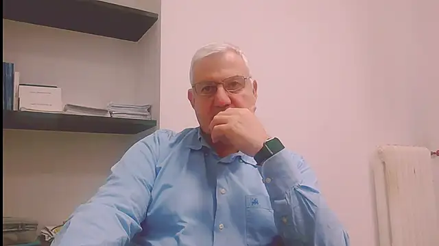 Snapshot of Diegoriv71 chatting on 02.18.26 Diegoriv71 online show from 02.18.26