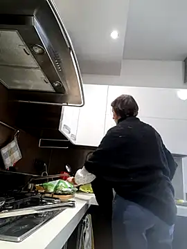 Snapshot of Piediniecollant chatting on 03.19.26 Piediniecollant online show from 03.19.26