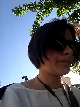 Snapshot of Piediniecollant chatting on 04.19.26 Piediniecollant online show from 04.19.26