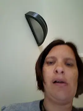 Snapshot of Piediniecollant chatting on 05.15.26 Piediniecollant online show from 05.15.26