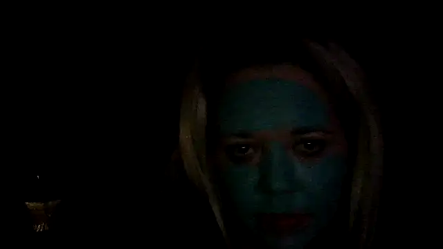 Snapshot of SilverSeductress chatting on 05.24.26 SilverSeductress online show from 05.24.26