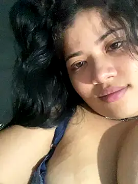 Snapshot of morenahhwy chatting on 11.10.25 morenahhwy online show from 11.10.25