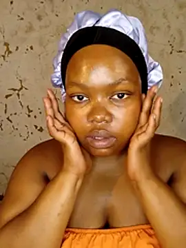 3bigcuteness online show from 11.29.25