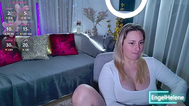 EngelHelene online show from 11.25.25