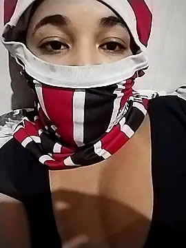 Snapshot of ksalblc chatting on 11.28.25 ksalblc online show from 11.28.25