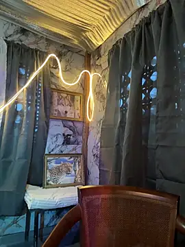  bitesizedbabe online show from 03.10.26