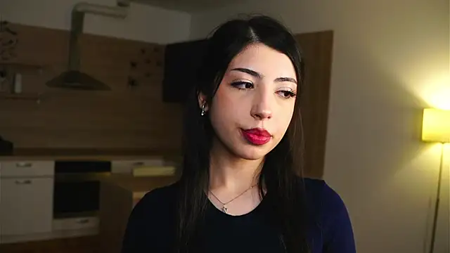 Snapshot of TonjaNeace chatting on 11.08.25 TonjaNeace online show from 11.08.25