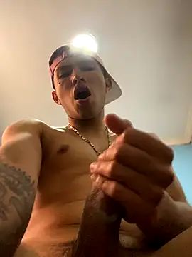 Snapshot of jacob_sc chatting on 11.04.25 jacob sc online show from 11.04.25