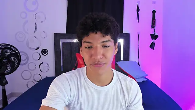 Maximiliano Khalil online show from 11.19.25