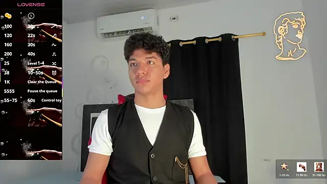 Snapshot of Maximiliano_Khalil chatting on 03.14.26 Maximiliano Khalil online show from 03.14.26