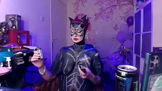 DaniDoodles420 online show from 04.28.26