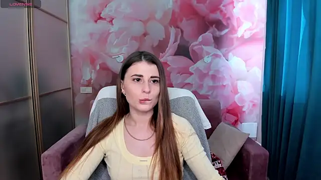 Snapshot of DemmyRose chatting on 02.19.26 DemmyRose online show from 02.19.26