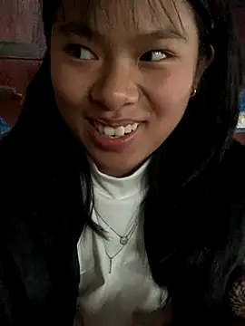 Snapshot of huttonmay358 chatting on 11.05.25 huttonmay358 online show from 11.05.25