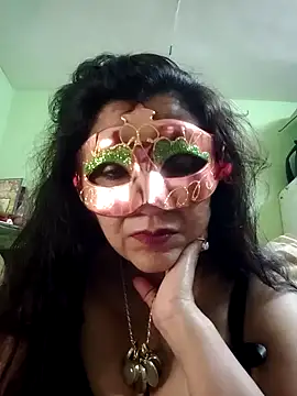 LOVE  RANI online show from 11.05.25