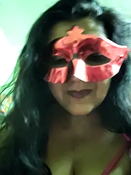 Snapshot of LOVE__RANI chatting on 05.08.26 LOVE RANI online show from 05.08.26
