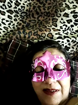 Snapshot of LOVE__RANI chatting on 06.06.26 LOVE RANI online show from 06.06.26