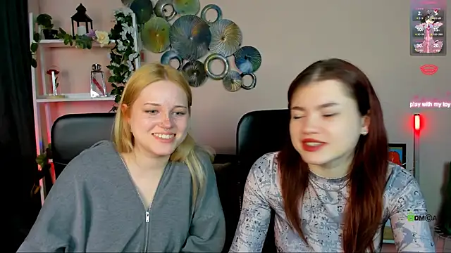Snapshot of isabel_wave chatting on 04.29.26 isabel wave online show from 04.29.26