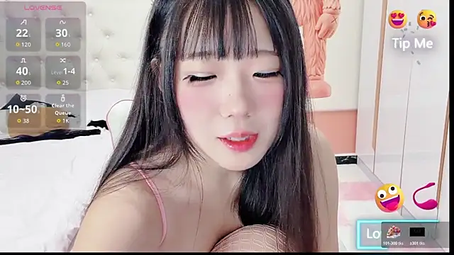 Snapshot of zhnlky chatting on 02.02.26 zhnlky online show from 02.02.26