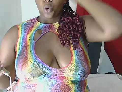 Snapshot of sexy-Halo chatting on 11.15.25 sexy-Halo online show from 11.15.25