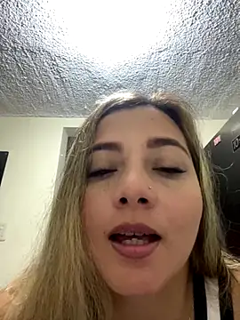 BunnyFoxxxy online show from 12.15.25