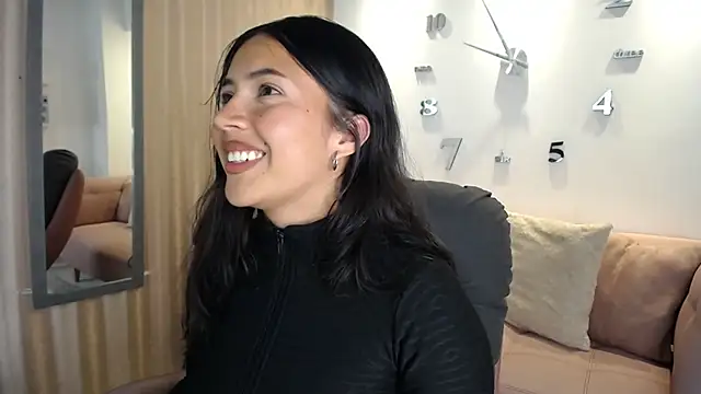 KamyGlam online show from 03.26.26