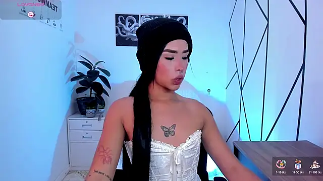 Flor Gil online show from 12.13.25