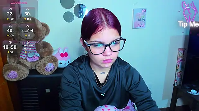 Emma boo online show from 03.28.26