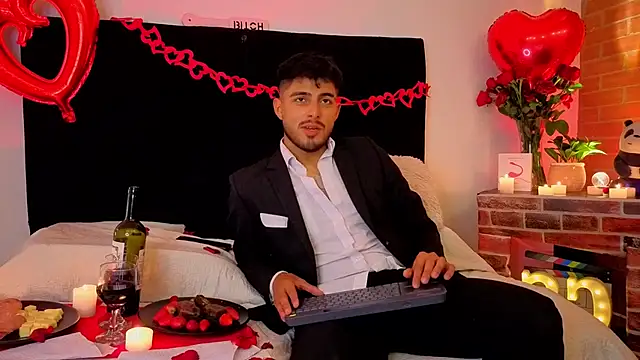 Snapshot of jaiden_thoner chatting on 02.14.26 jaiden thoner online show from 02.14.26