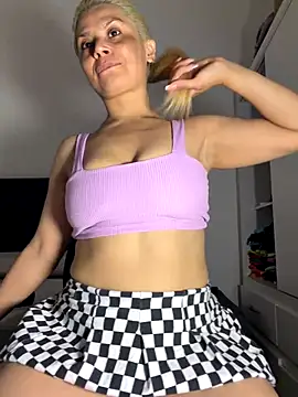 Romy-R-O online show from 12.19.25