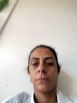 sabrinaneves online show from 04.18.26