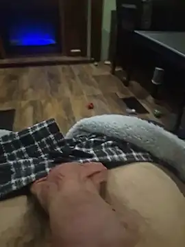 Snapshot of mrlicksalot3 chatting on 11.11.25 mrlicksalot3 online show from 11.11.25