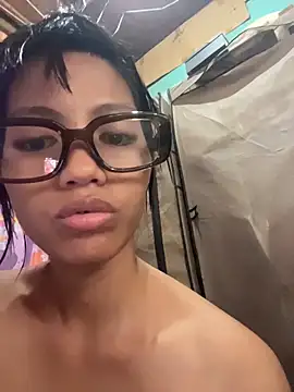 Snapshot of hottiebabe23 chatting on 12.14.25 hottiebabe23 online show from 12.14.25