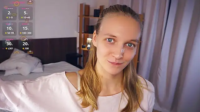 Snapshot of DierdreJacobsohn chatting on 11.27.25 DierdreJacobsohn online show from 11.27.25