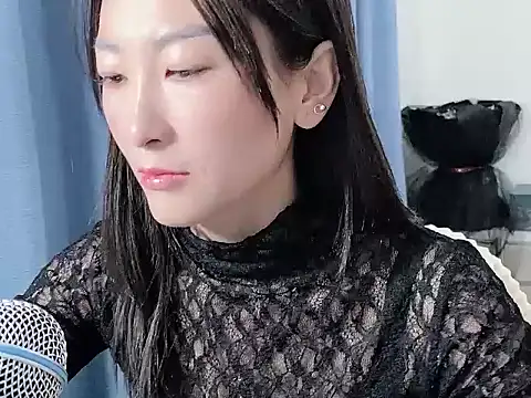 Doris-658 online show from 11.27.25