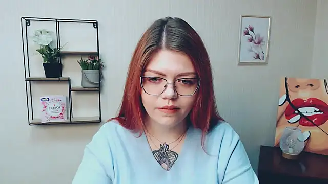 Snapshot of Lina_ri_ chatting on 11.02.25 Lina ri online show from 11.02.25