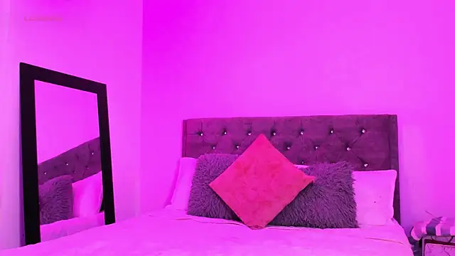 Vale prado online show from 01.06.26