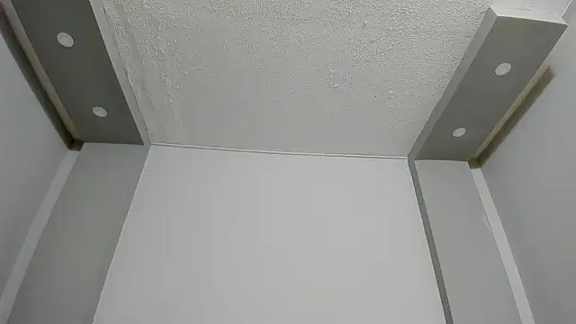 Odette Leroy0 online show from 12.05.25