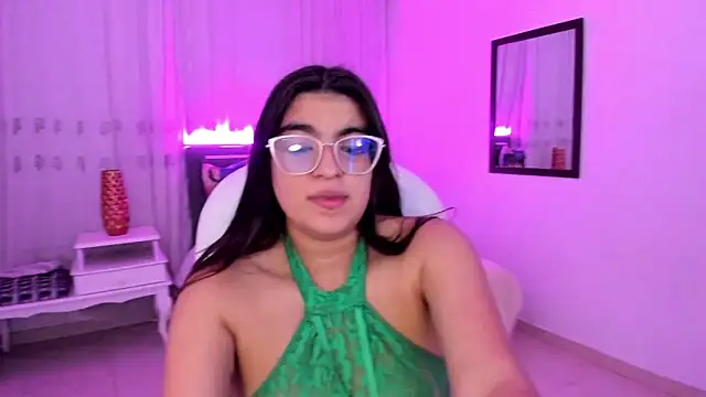 Snapshot of Luna_Jonnes1 chatting on 02.08.26 Luna Jonnes1 online show from 02.08.26