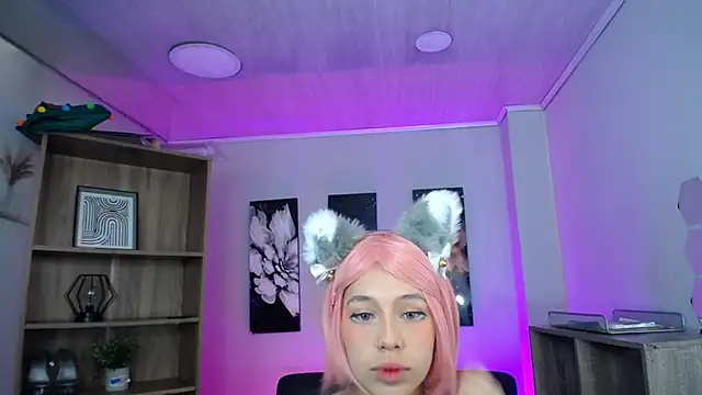 roseefancy19 online show from 11.20.25