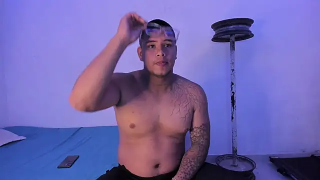 LucassFoster online show from 11.05.25