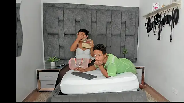 DamianandEva online show from 04.04.26