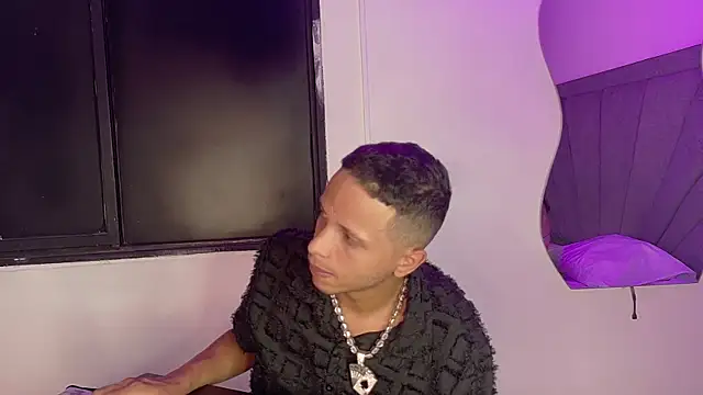 DamianandEva online show from 07.08.26