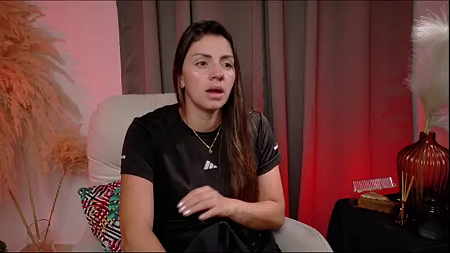 Snapshot of SeleneNova chatting on 07.14.26 SeleneNova online show from 07.14.26