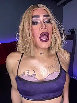 Snapshot of melani_ferraraa_ chatting on 04.28.26 melani ferraraa online show from 04.28.26