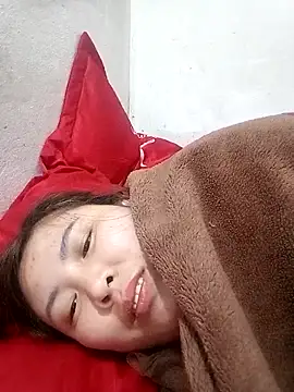 Snapshot of Elina_99 chatting on 11.19.25 Elina 99 online show from 11.19.25