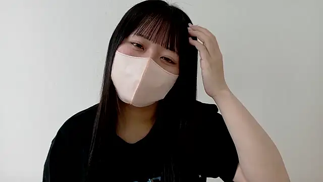 Snapshot of emiri_da_nyan chatting on 06.29.26 emiri da nyan online show from 06.29.26